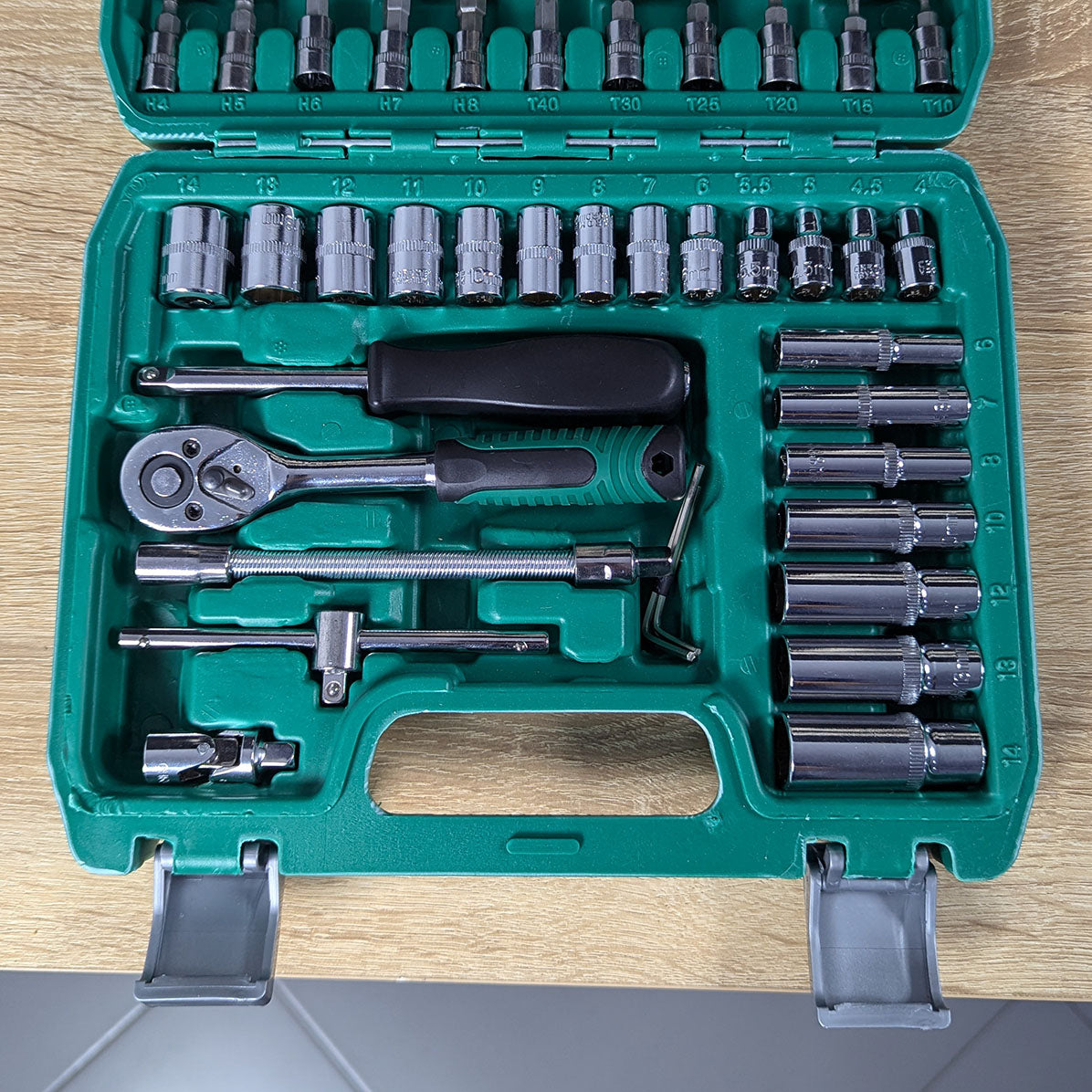 Pack Caisse 54pcs + Visseuse + Cadeau